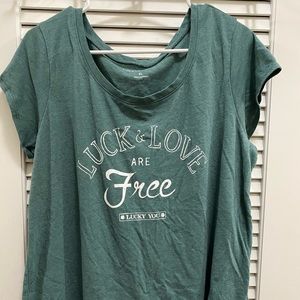 Luck & Love are free Tshirt Sz xl